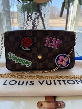 Authentic Louis Vuitton Pochette Félicie Damier Ebene canvas Crossbody